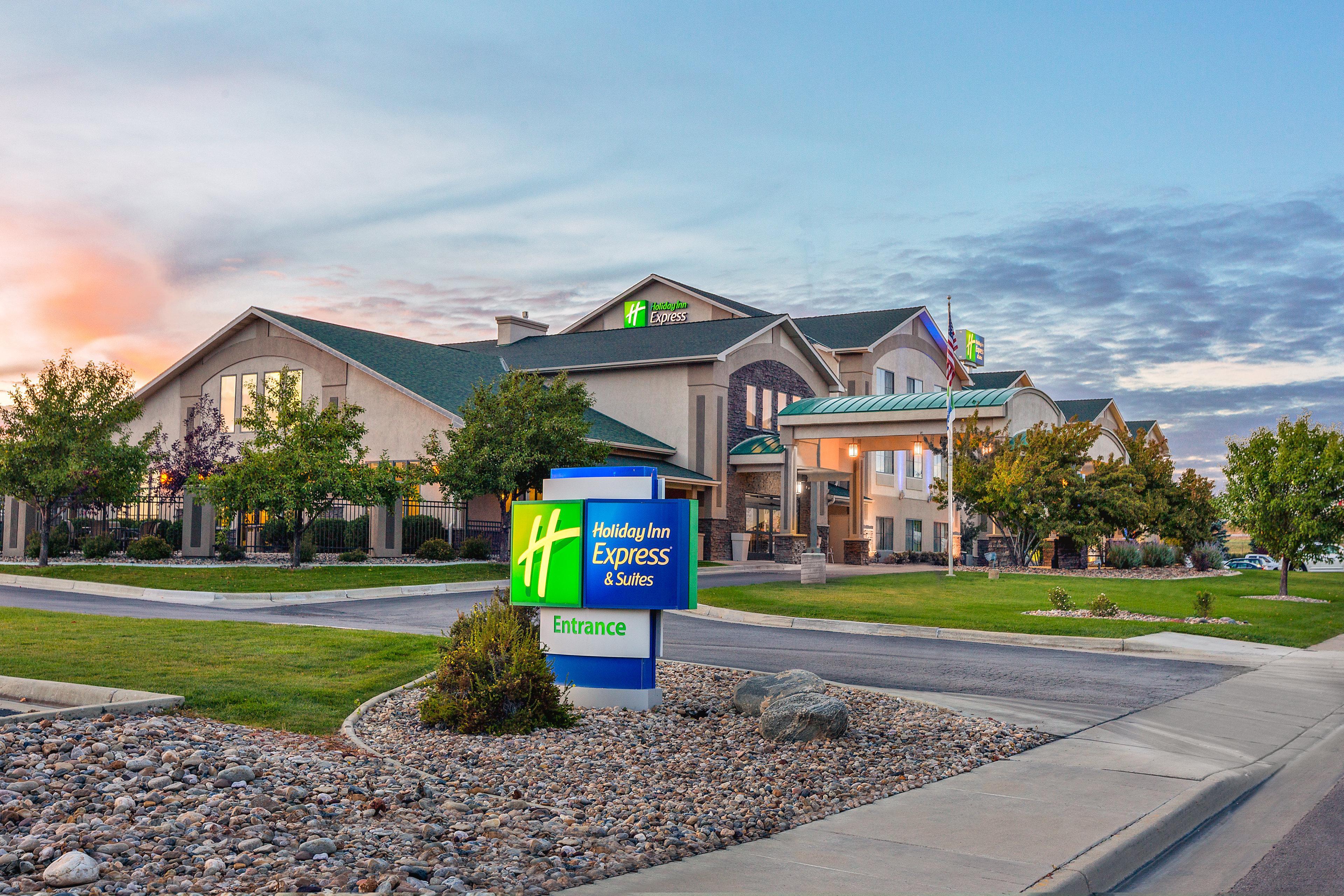 Holiday Inn Express Hotel & Suites Gillette By Ihg Exterior foto